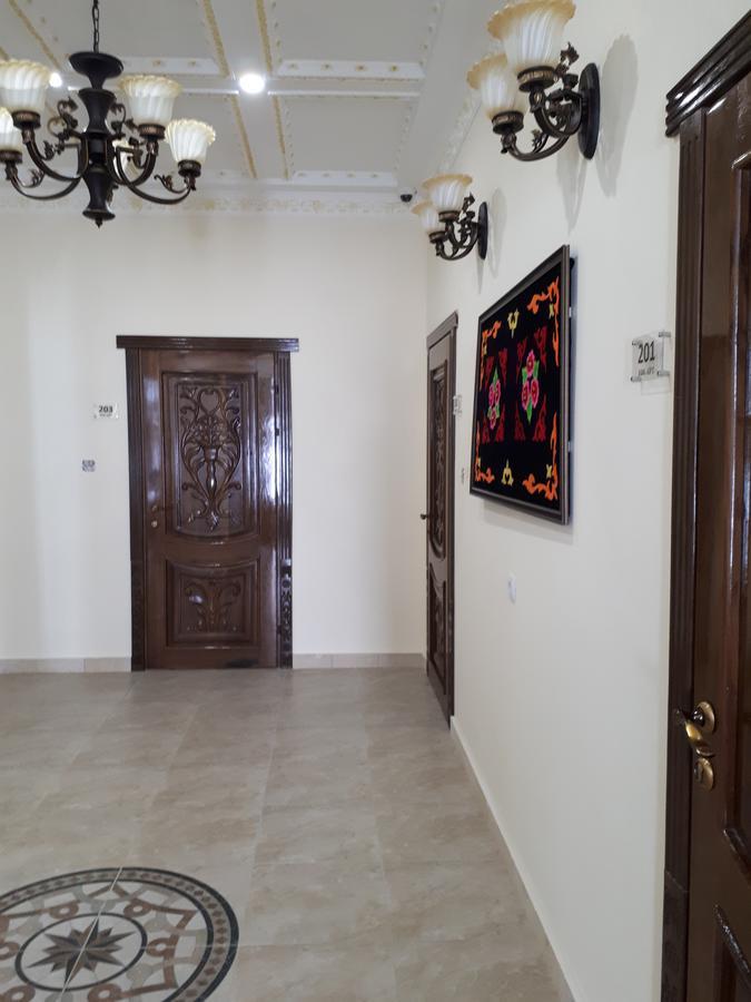 Kok-Art Hotel Jalal-Abad Esterno foto