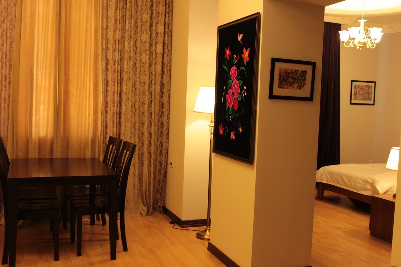 Kok-Art Hotel Jalal-Abad Esterno foto